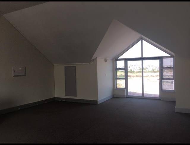 140M² OFFICE TO LET IN CENTURY CITY